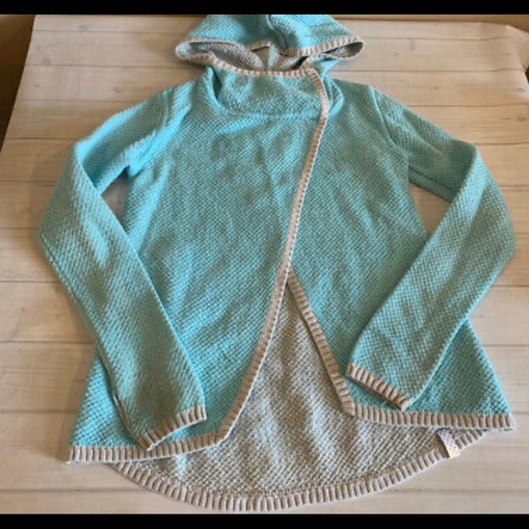 Ivivva Wrap - Picture 1 of 1